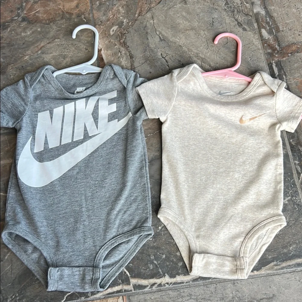 Baby boys Nike‎ onesies